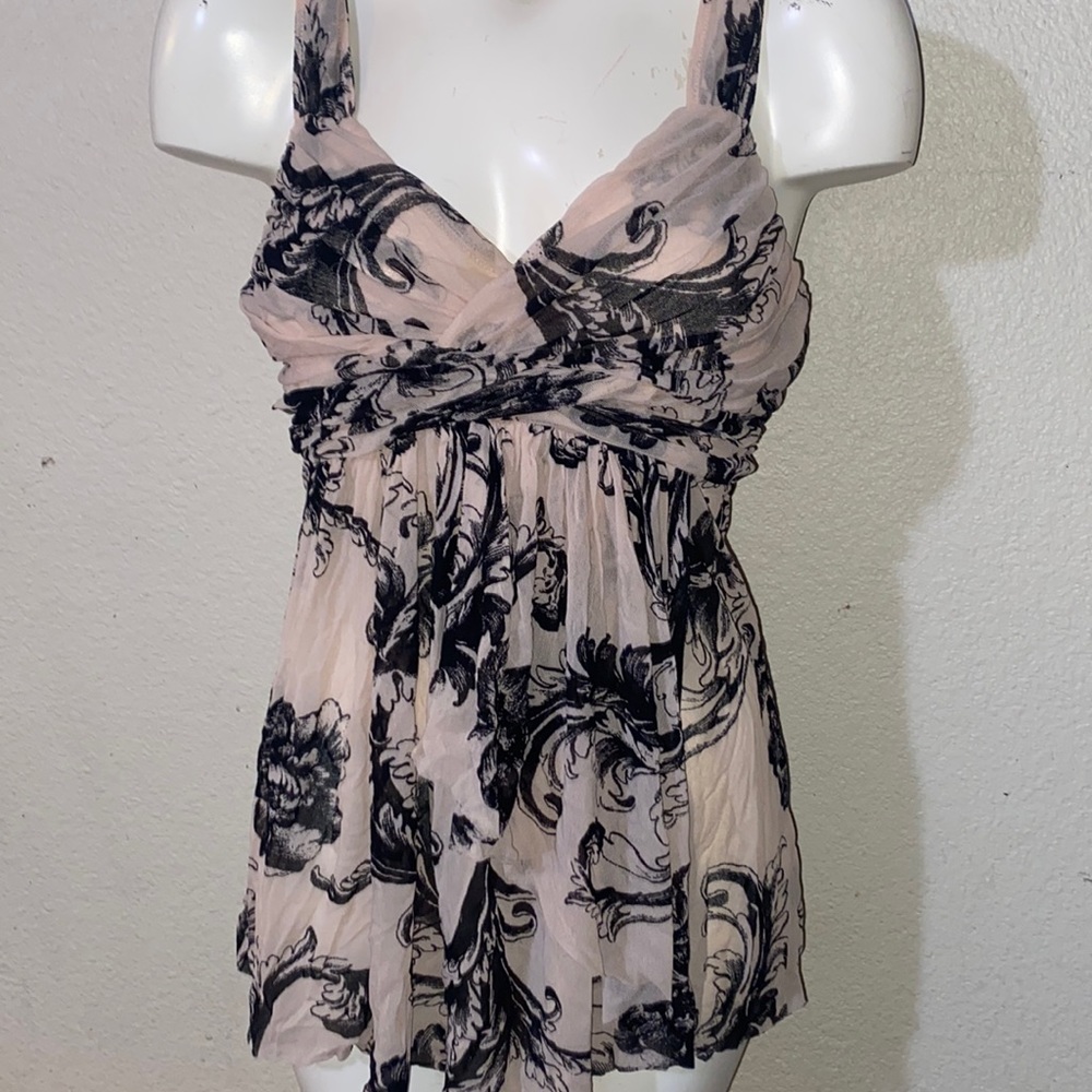 3/$20.    Woman’s Express Mesh Sleeveless Top - Size L